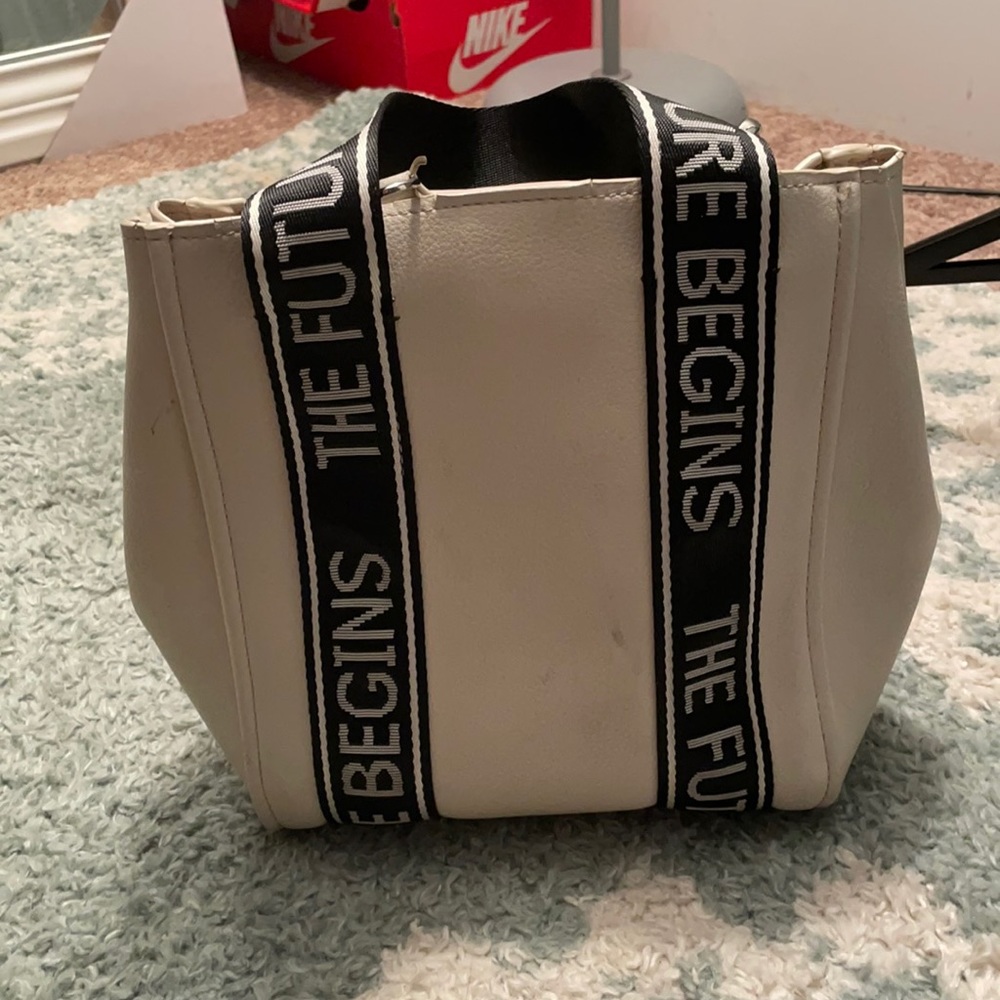 Zara fashion bucket bag